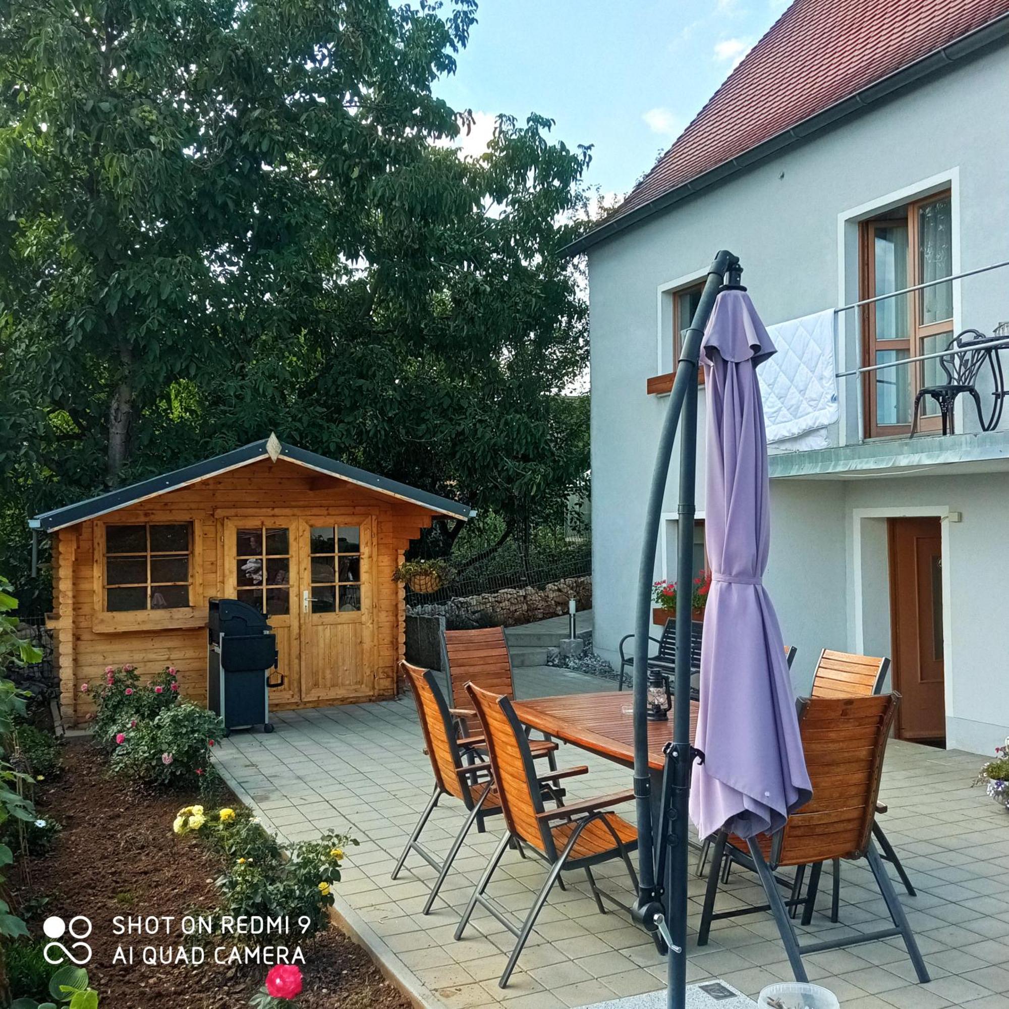 Lauterhofen Karolingerweg酒店 外观 照片