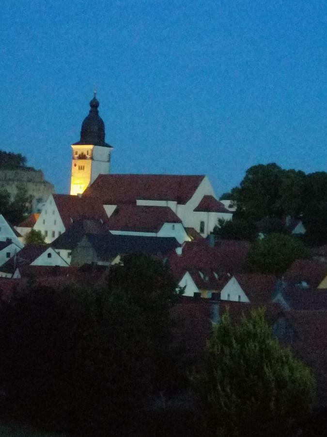 Lauterhofen Karolingerweg酒店 外观 照片